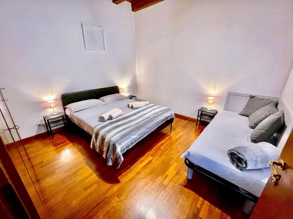 Sottoriva 12 City Center Large Apartment ヴェローナ エクステリア 写真