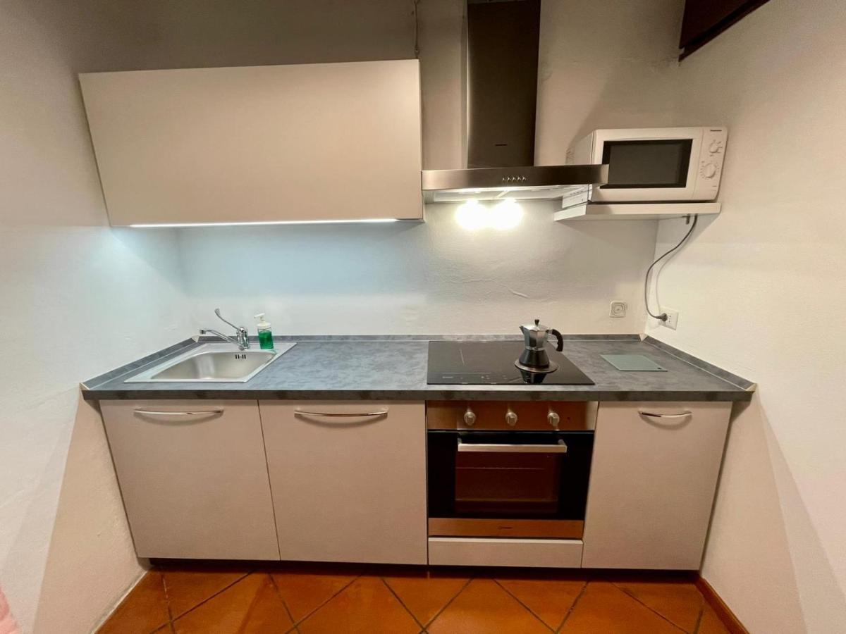 Sottoriva 12 City Center Large Apartment ヴェローナ エクステリア 写真